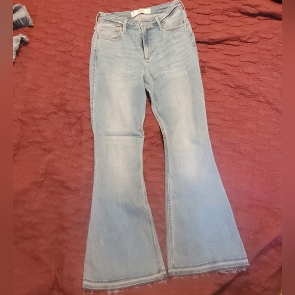 Hollister flared denim - Picture 1 of 3